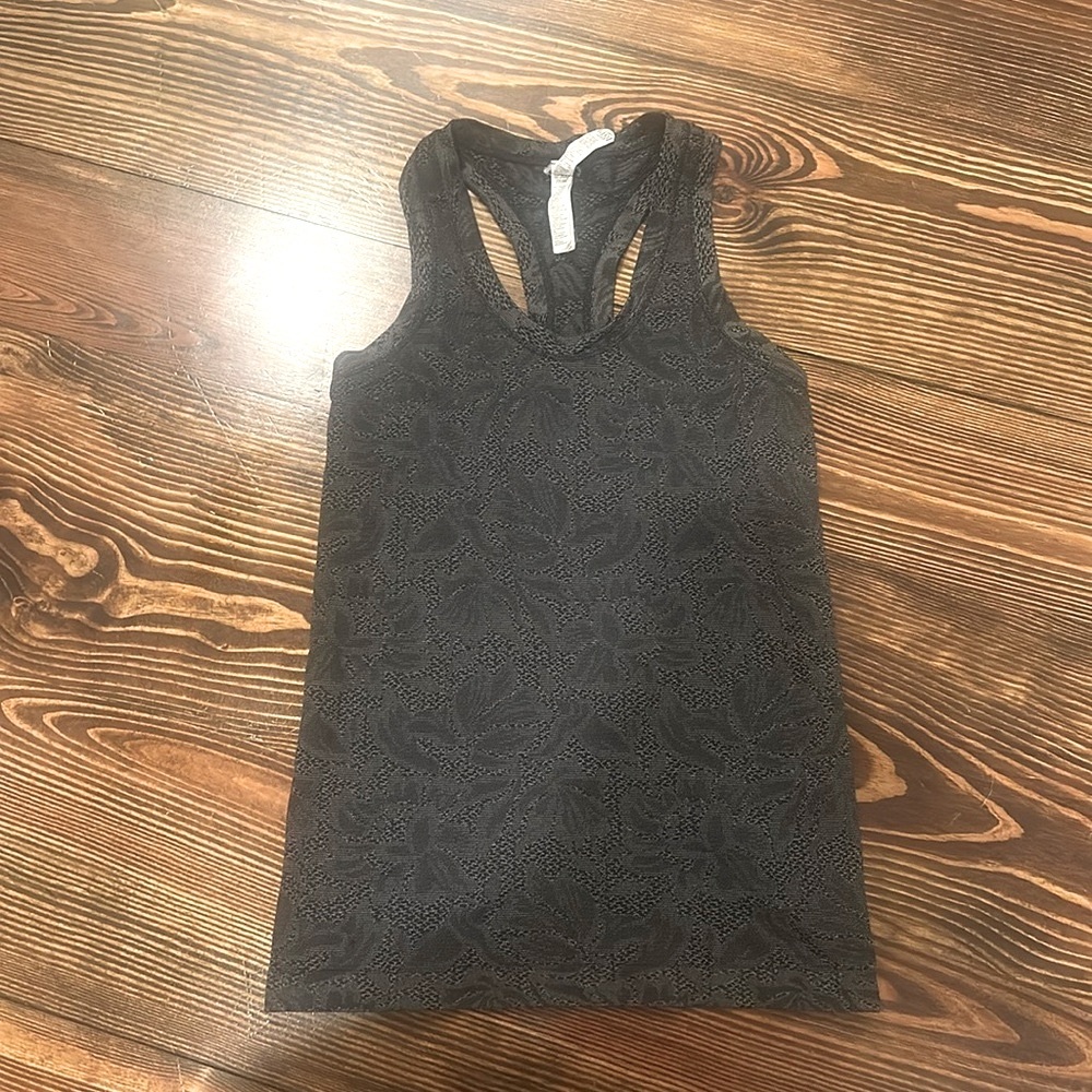 Athleta Women’s Grey/Black Momentum Tank Top XS